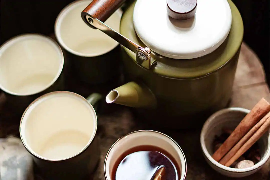 Barebones Enamel 2-Tone Kettle