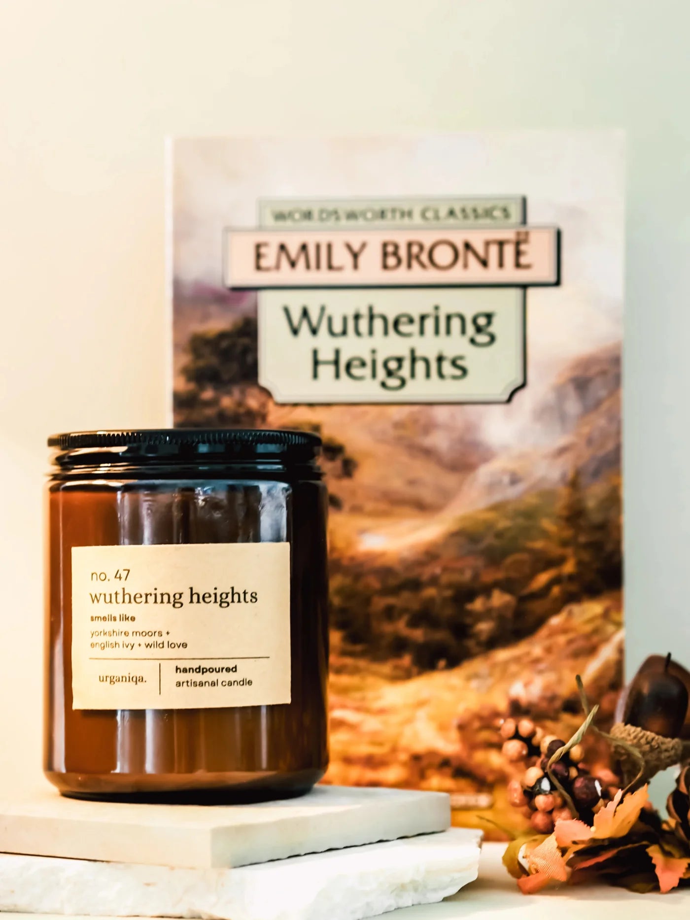Urganiqa - Wuthering Heights Literary-inspired Scented Candle