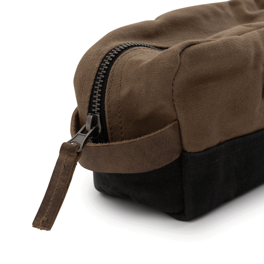 Barebones Neelum Dopp Kit