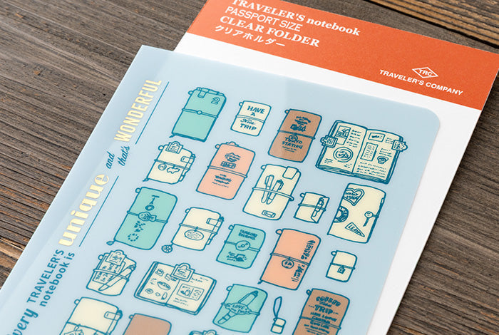 TRAVELER'S 2027 Passport Clear Folder — image 3