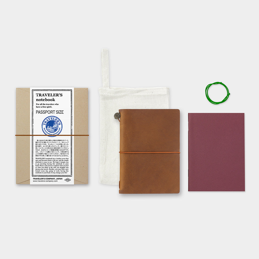 TRAVELER'S Notebook Starter Set - Passport Size