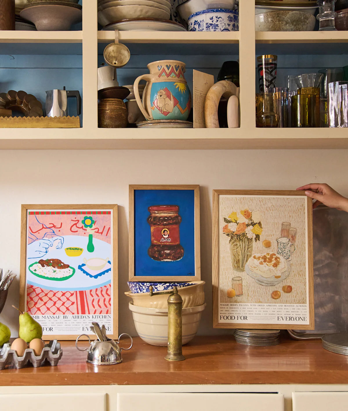 Food for Everyone Magnetic Teak Frame