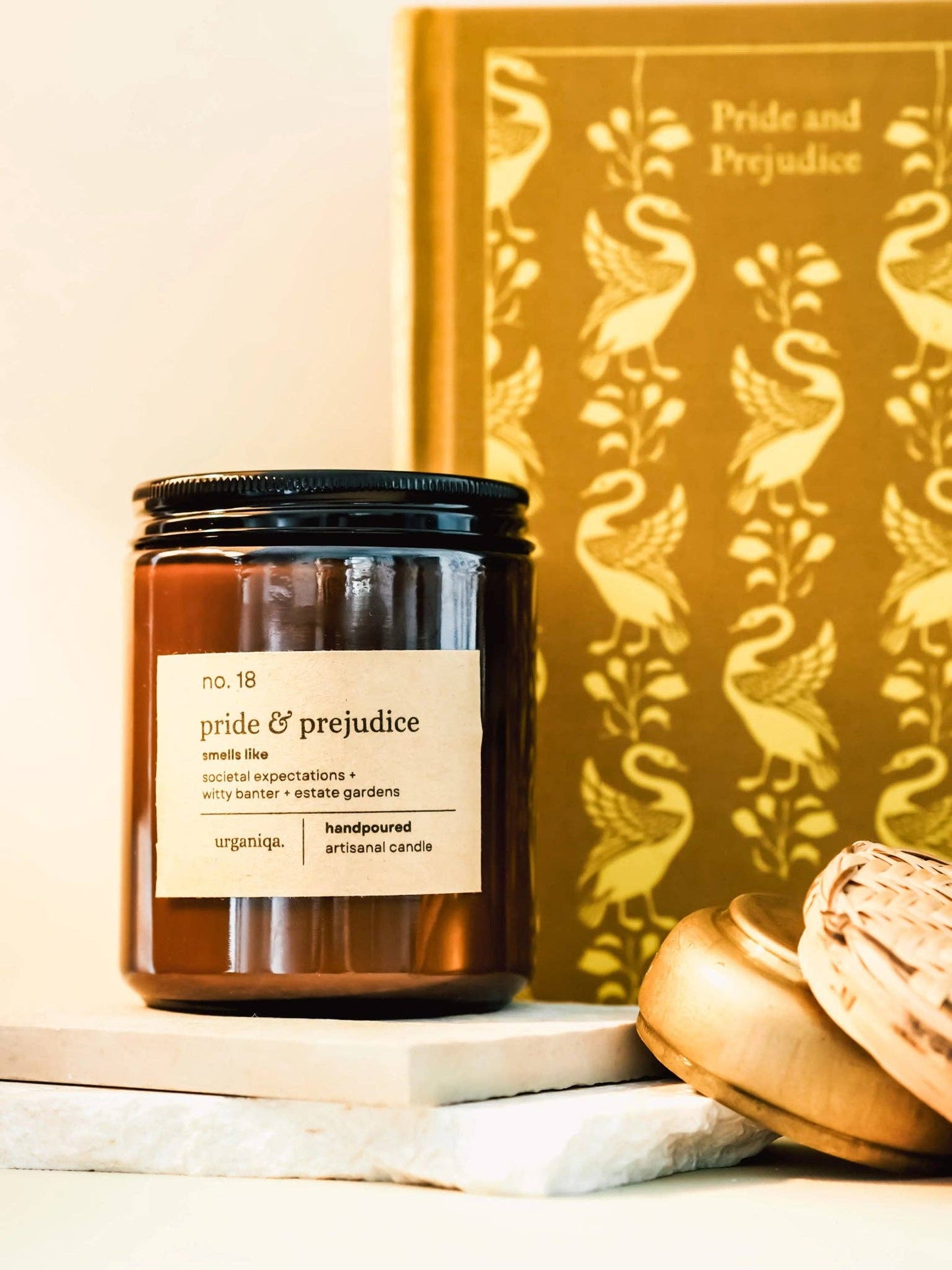 Urganiqa - Pride & Prejudice Literary Soy Candle | Nobela Collection