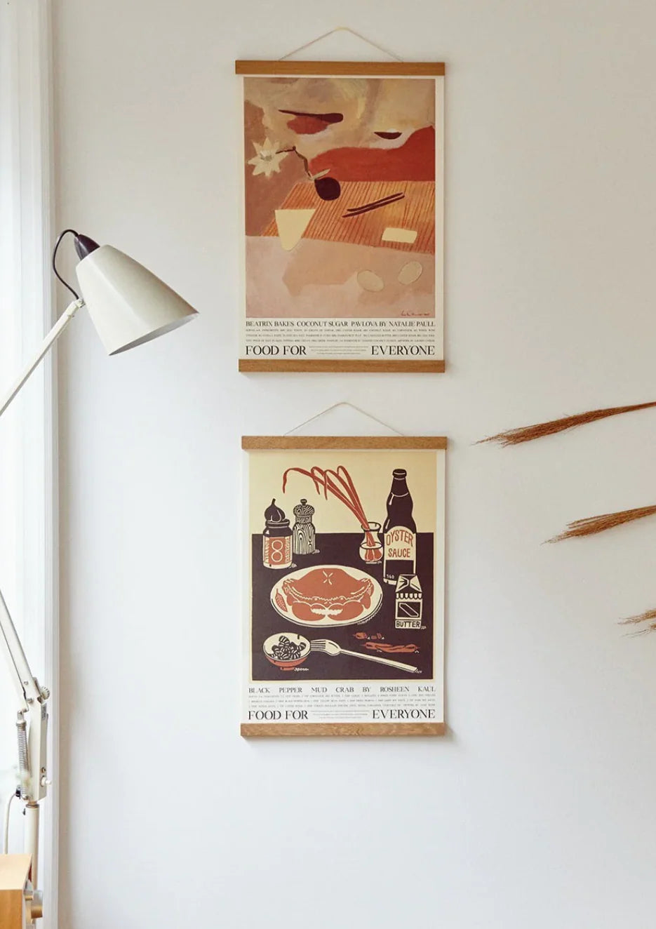 Food for Everyone Magnetic Teak Frame