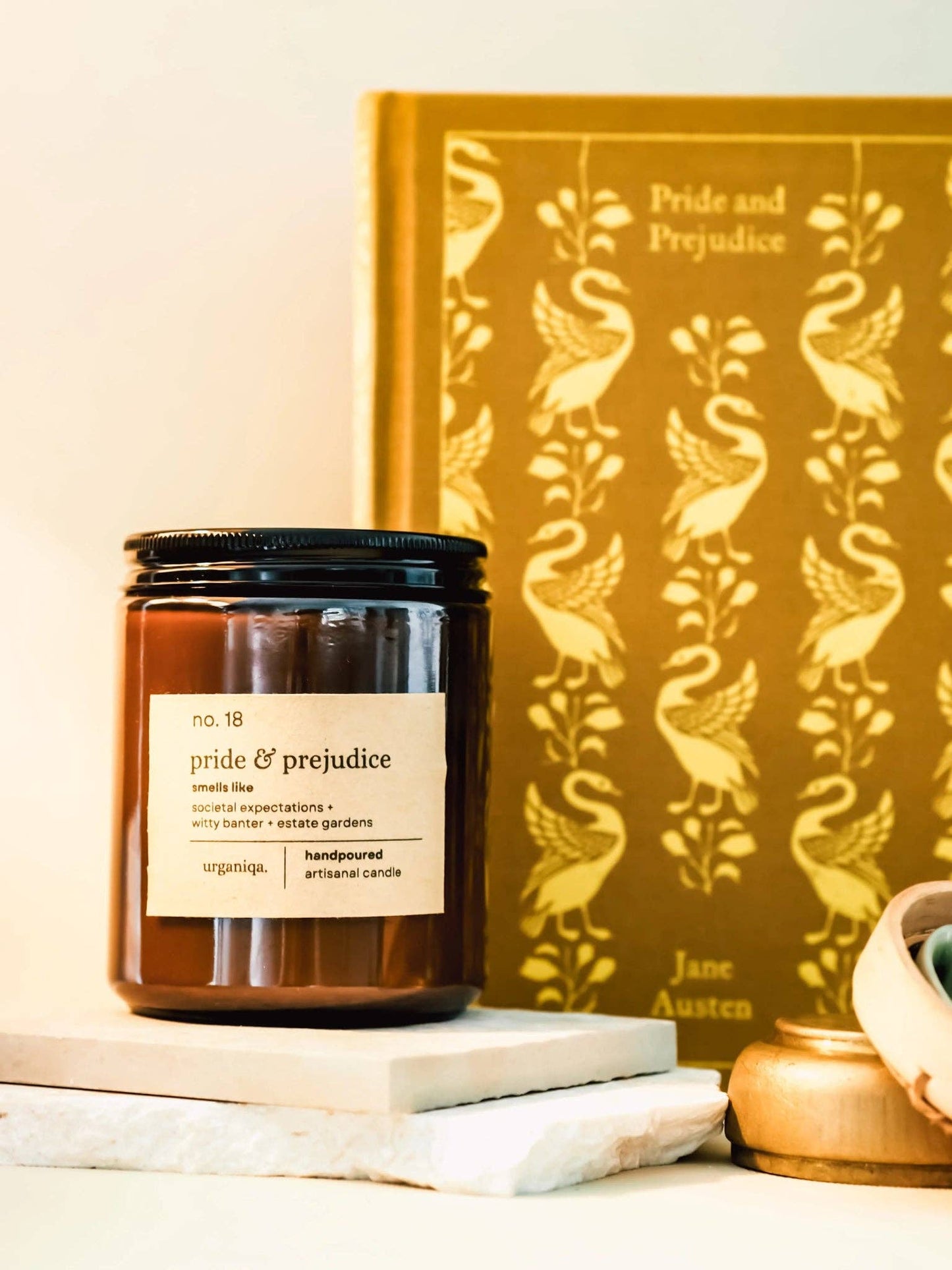 Urganiqa - Pride & Prejudice Literary Soy Candle | Nobela Collection