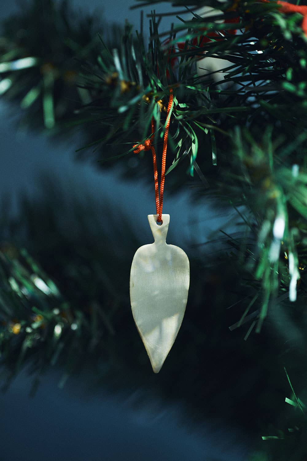 Brass / Silver Plated Leaf Hanging Ornament (narrow leaf)